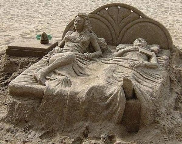 sculpturesur sable