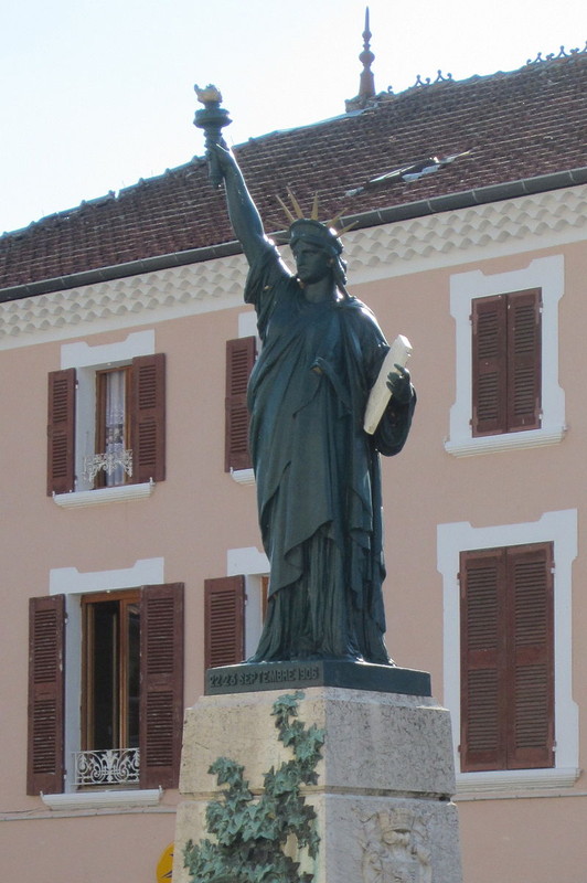 Statue_de_la_Liberté_de_Roybon